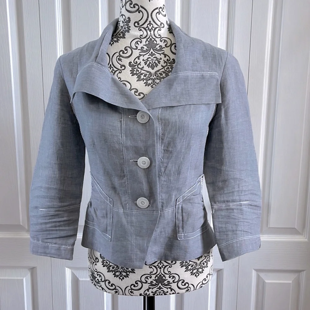 VEX Collection French Linen Jacket - Picture 2 of 10